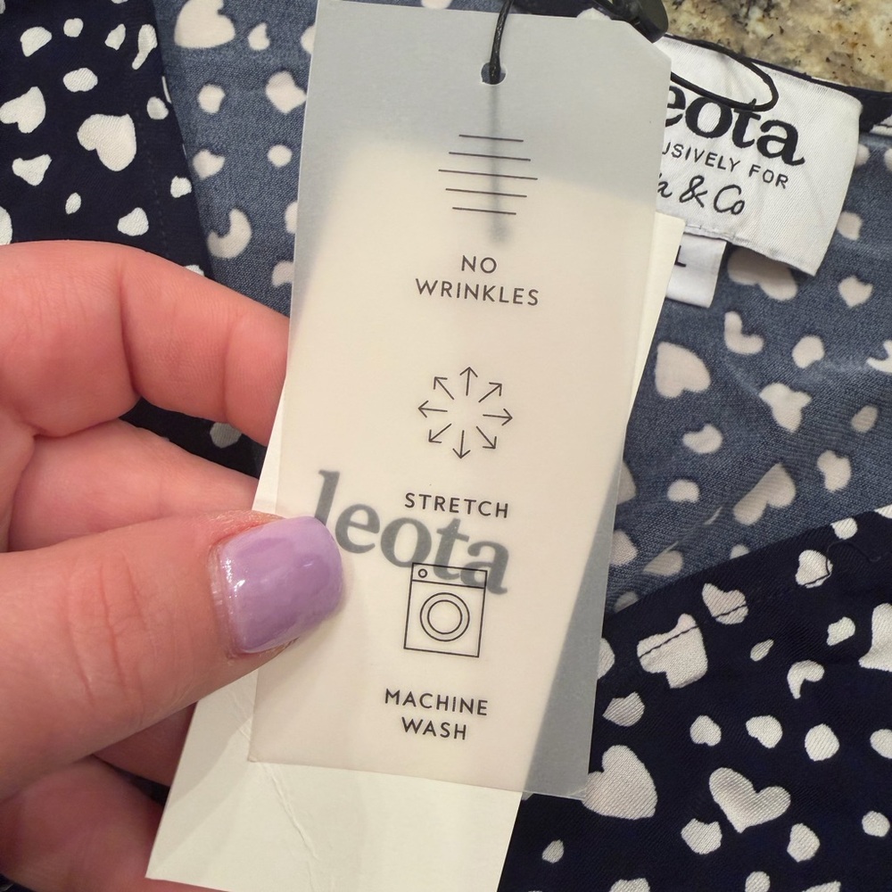 Leota Navy V-Neck Dot Print Short Sleeve Top - Picture 3 of 6